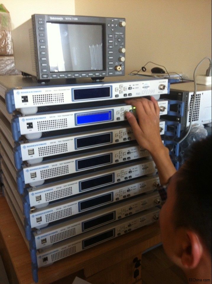 R&S SFE100广电发射机（有屏）