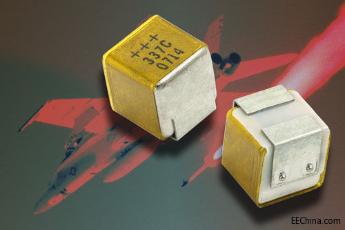 141119_Photo_Capacitors_Tan.jpg