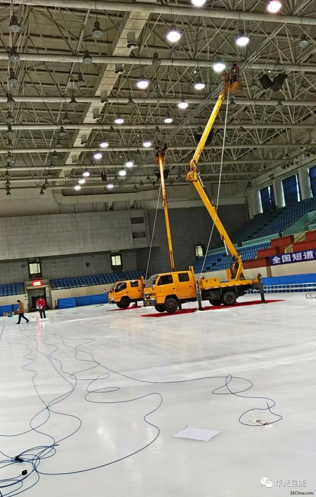吊车2.jpg