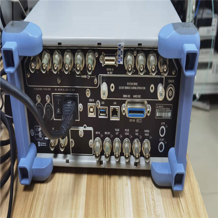 SMBV100A6.jpg