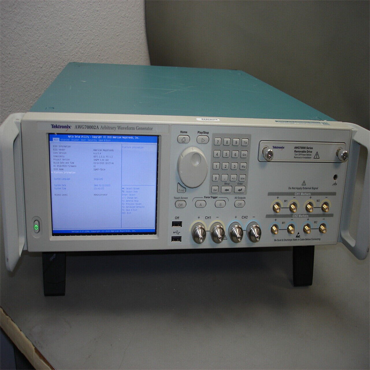 AWG70002-7.jpg